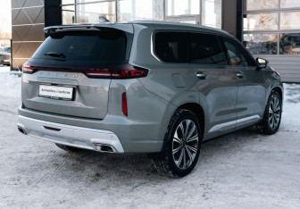 Подержанный автомобиль Exeed VX 2023 года (5 фото)