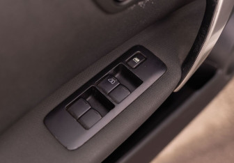 Подержанный автомобиль Nissan Qashqai 2012 года (18 фото)