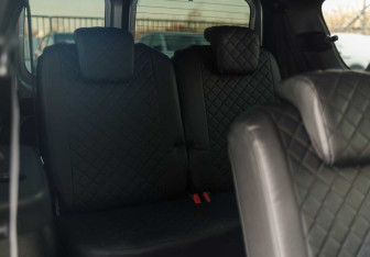 Подержанный автомобиль LADA (ВАЗ) Largus Wagon 2015 года (16 фото)