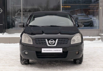 Подержанный автомобиль Nissan Qashqai 2007 года (2 фото)
