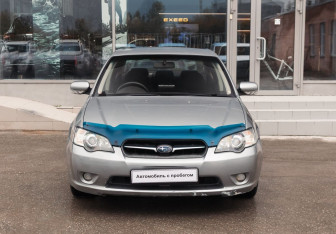 Подержанный автомобиль Subaru Legacy Sedan 2006 года (2 фото)
