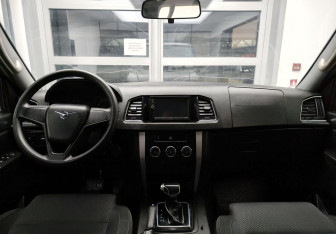 Подержанный автомобиль УАЗ Patriot 2021 года (8 фото)