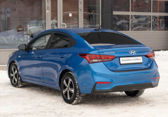 Подержанный автомобиль Hyundai Solaris Sedan 2017 года (7 фото)