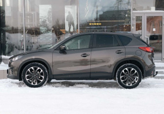 Подержанный автомобиль Mazda CX-5 2015 года (8 фото)