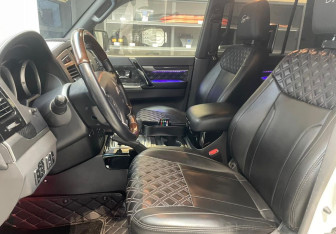 Подержанный автомобиль Mitsubishi Pajero 2019 года (7 фото)