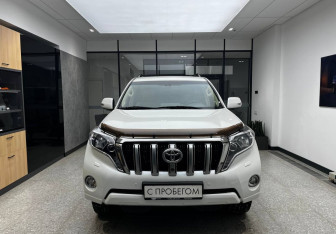 Подержанный автомобиль Toyota Land Cruiser Prado 2016 года (2 фото)