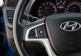 Подержанный автомобиль Hyundai Solaris Sedan 2013 года (12 фото)