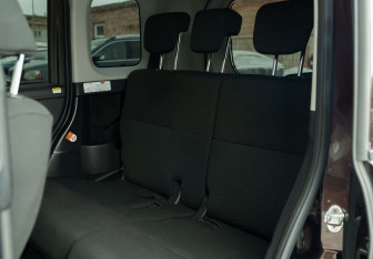 Подержанный автомобиль Toyota Tank 2019 года (20 фото)