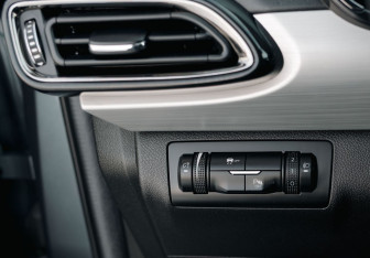 Подержанный автомобиль Exeed TXL 2020 года (18 фото)