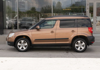 Подержанный автомобиль Skoda Yeti 2012 года (8 фото)