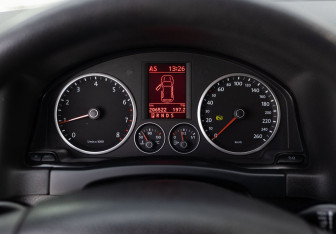 Подержанный автомобиль Volkswagen Tiguan 2009 года (12 фото)