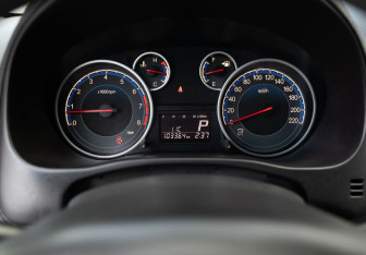 Подержанный автомобиль Suzuki SX4 Sedan 2013 года (13 фото)