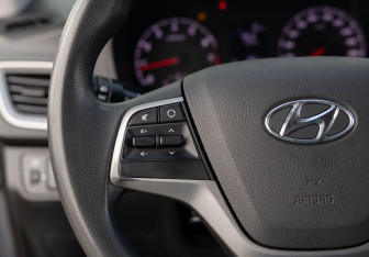 Подержанный автомобиль Hyundai Solaris Sedan 2017 года (12 фото)