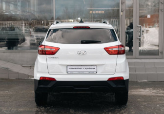 Подержанный автомобиль Hyundai Creta 2021 года (6 фото)