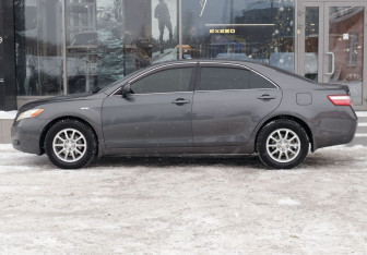 Подержанный автомобиль Toyota Camry Sedan 2008 года (8 фото)
