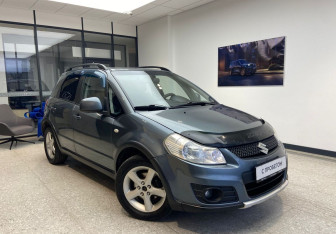 Подержанный автомобиль Suzuki SX4 Hatchback 2009 года (3 фото)