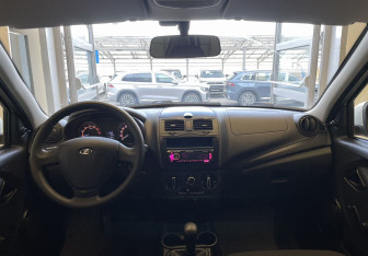 Подержанный автомобиль LADA (ВАЗ) Granta Sedan 2019 года (9 фото)