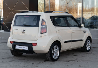 Подержанный автомобиль Kia Soul 2011 года (5 фото)