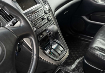Подержанный автомобиль Lexus RX 2001 года (14 фото)