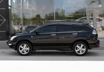 Подержанный автомобиль Lexus RX 2008 года (8 фото)