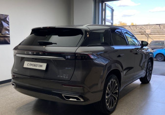 Подержанный автомобиль Chery Tiggo 9 2023 года (5 фото)