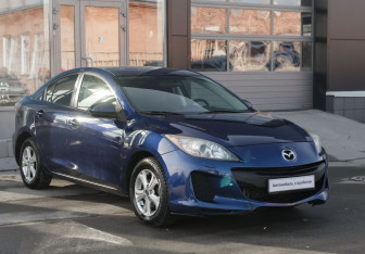 Подержанный автомобиль Mazda 3 Sedan 2013 года (3 фото)
