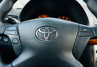 Подержанный автомобиль Toyota Avensis Sedan 2007 года (15 фото)