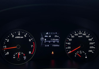 Подержанный автомобиль Kia Sportage 2017 года (9 фото)