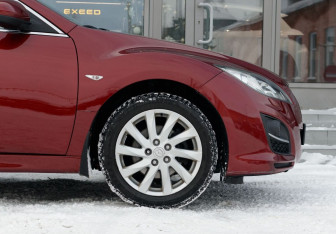 Подержанный автомобиль Mazda 6 Sedan 2011 года (9 фото)