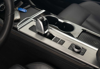 Подержанный автомобиль Omoda S5 2023 года (15 фото)