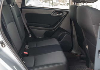 Подержанный автомобиль Subaru Forester Suv 2015 года (19 фото)