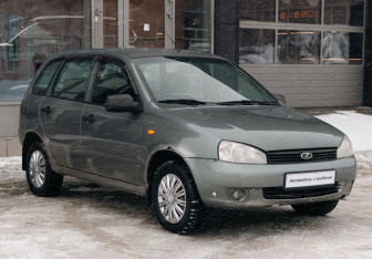 Подержанный автомобиль LADA (ВАЗ) Kalina Wagon 2011 года (3 фото)