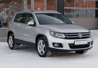 Подержанный автомобиль Volkswagen Tiguan 2012 года (3 фото)