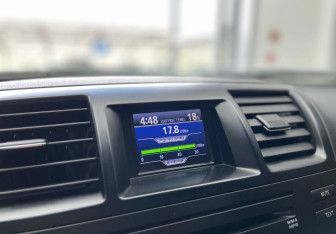 Подержанный автомобиль Toyota Highlander 2013 года (19 фото)