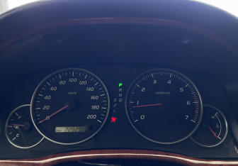 Подержанный автомобиль Toyota Land Cruiser Prado 2008 года (12 фото)