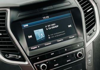 Подержанный автомобиль Hyundai Santa Fe 2016 года (13 фото)