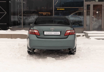 Подержанный автомобиль Toyota Camry Sedan 2008 года (6 фото)
