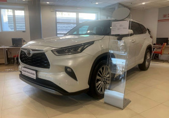 Новый Toyota Highlander 2024 (2 фото)