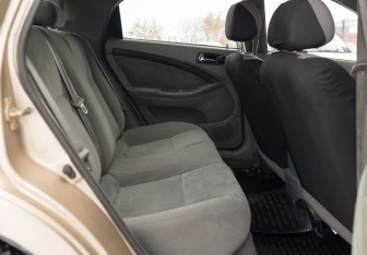 Подержанный автомобиль Chevrolet Lacetti Hatchback 2006 года (19 фото)