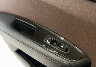 Подержанный автомобиль Kia K5 2017 года (17 фото)