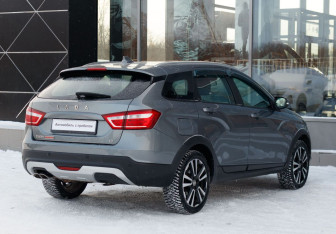 Подержанный автомобиль LADA (ВАЗ) Vesta Wagon 2020 года (5 фото)