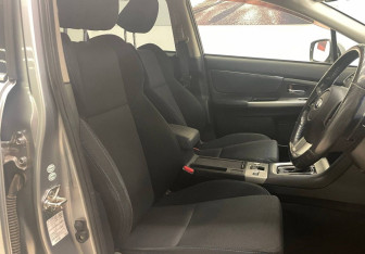 Подержанный автомобиль Subaru Levorg 2016 года (16 фото)