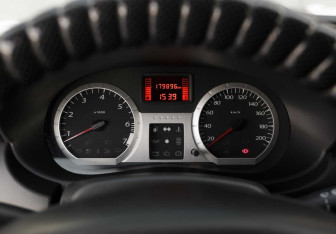 Подержанный автомобиль LADA (ВАЗ) Largus Wagon 2015 года (12 фото)