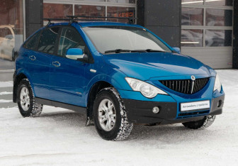 Подержанный автомобиль SsangYong Actyon 2010 года (3 фото)