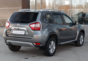 Подержанный автомобиль Nissan Terrano 2019 года (5 фото)