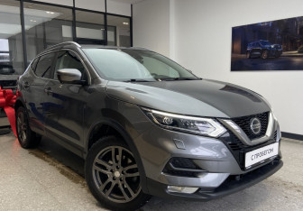 Подержанный автомобиль Nissan Qashqai 2020 года (3 фото)