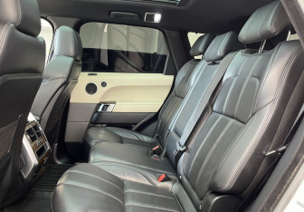Подержанный автомобиль Land Rover Range Rover Sport 2016 года (16 фото)