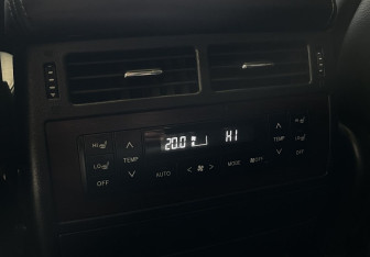 Подержанный автомобиль Toyota Land Cruiser Suv 2018 года (24 фото)