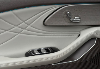 Подержанный автомобиль Exeed RX 2024 года (16 фото)