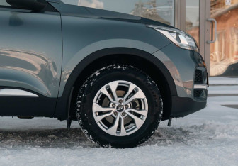 Подержанный автомобиль Chery Tiggo 4 2021 года (9 фото)